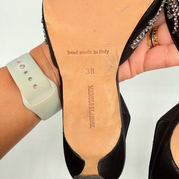 Manolo Blahnik Vintage Black Satin Jeweled Crystal Carolyne Slingback pumps EU38 - Picture 8 of 10